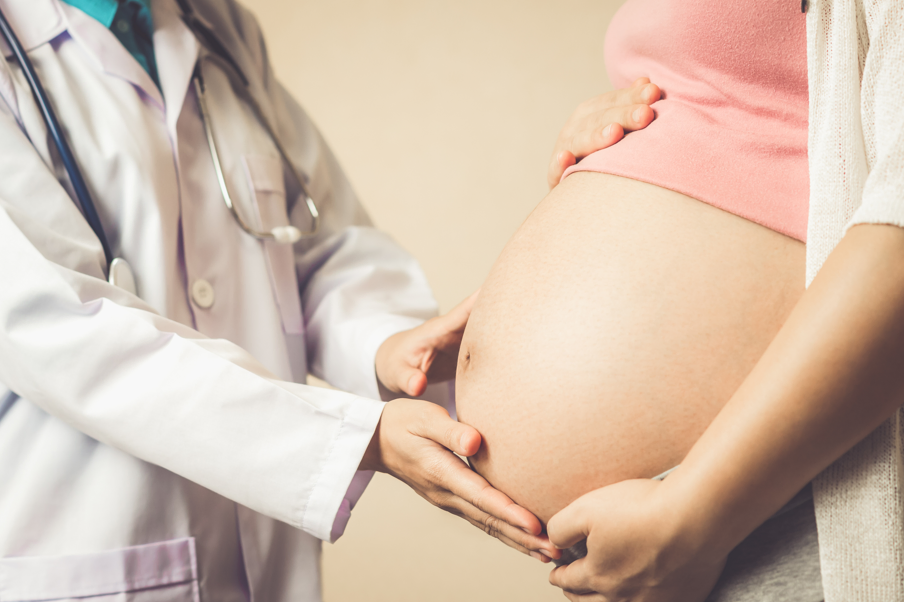 gestante avaliada por um medico