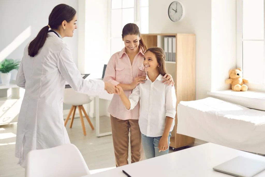 PRIMEIRA CONSULTA GINECOLOGICA DE ADOLESCENTE